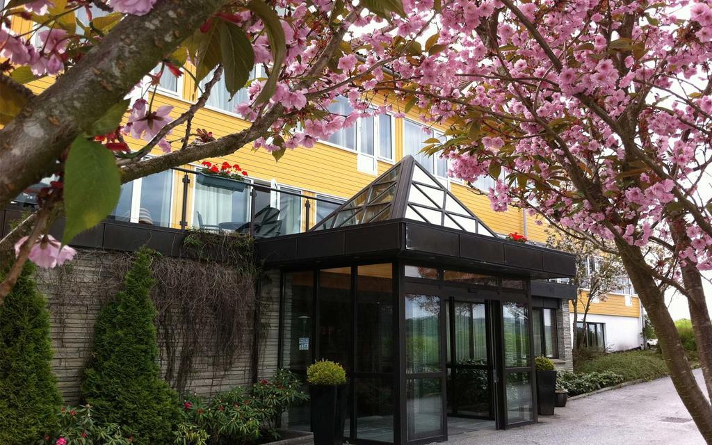 Alver Hotel Alversund Esterno foto